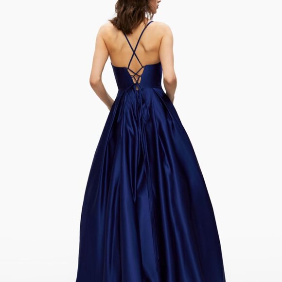 Prom/Bridesmaid Dress - Size 10  (Like NEW) - Picture 4 of 5